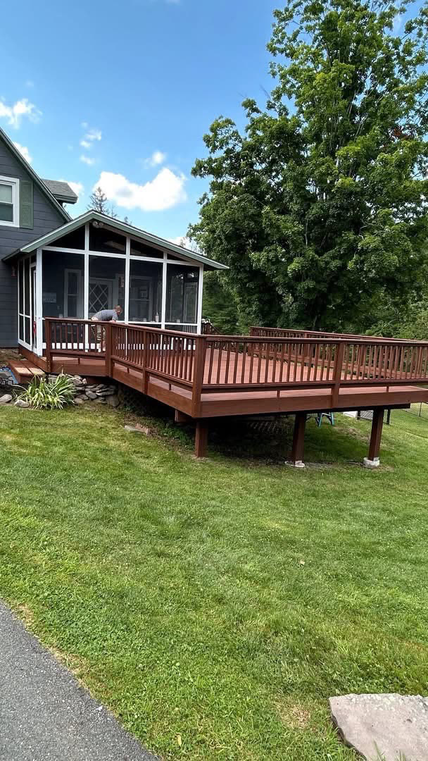 Decks & Outdoor Carpentry