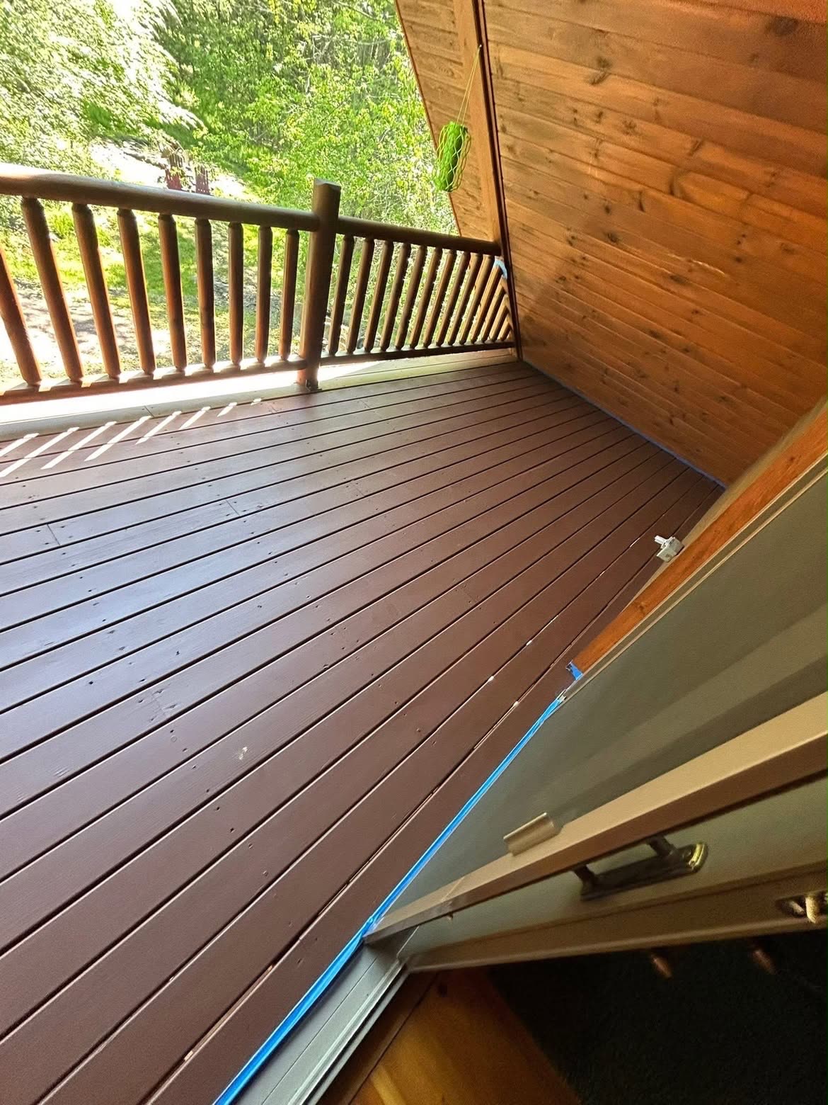 Log-Home Balcony Restain